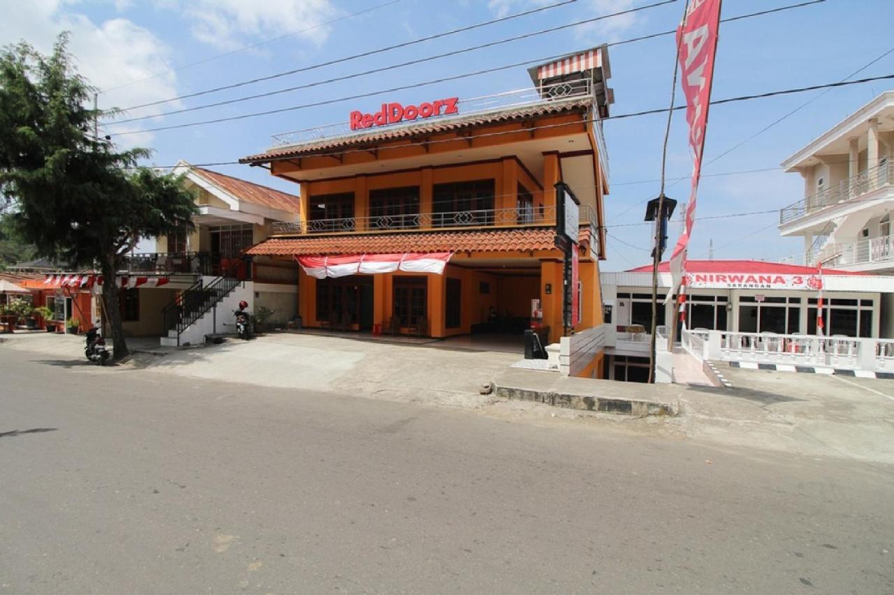 Reddoorz Near Sarangan Lake Magetan Exteriér fotografie